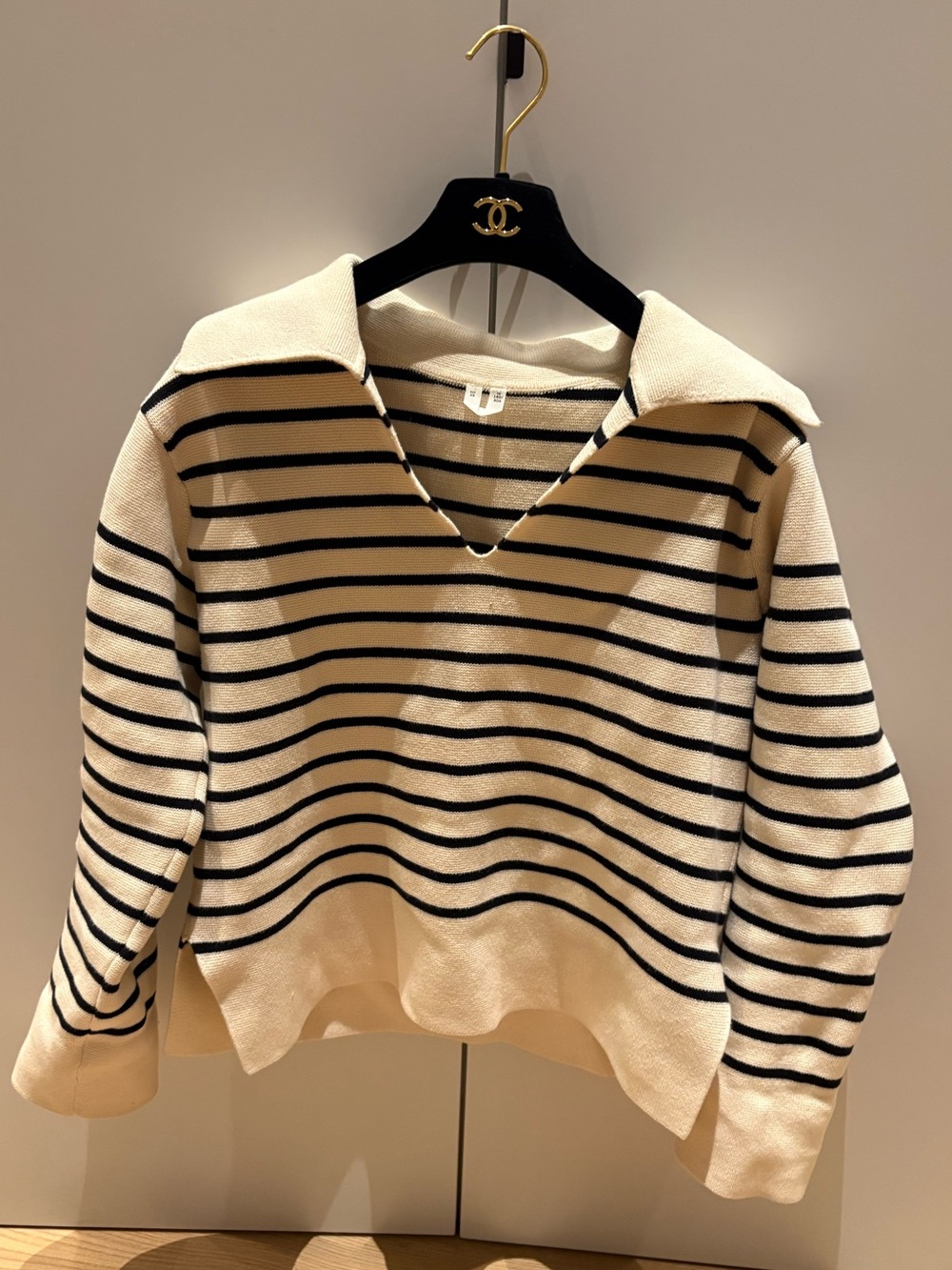 ARKET Striped V-Neck Sailor Collar Sweater Cream/Black